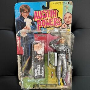 Austin Powers 2 Dr.Evil spacesuit action figure 1999